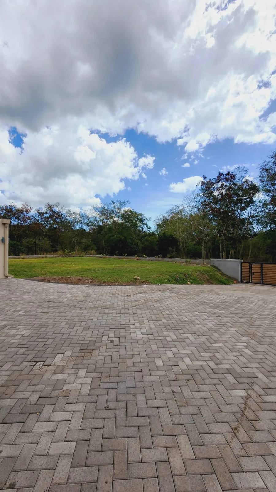 Paving Block work in Mauritius | Asphalt Builders